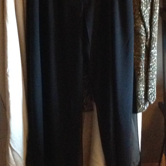 Gauchos Pant and Top - Picture 3 of 4